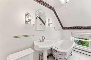 217 Narragansett St, Cranston, RI 02905 - Photo 25