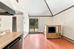 217 Narragansett St, Cranston, RI 02905 - Photo 19