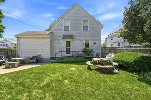 217 Narragansett St, Cranston, RI 02905 - Photo 9