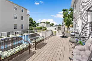 128 Atwood Ave, Pawtucket, RI 02860 - Photo 25