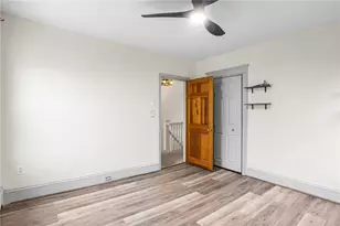 128 Atwood Ave, Pawtucket, RI 02860 - Photo 15