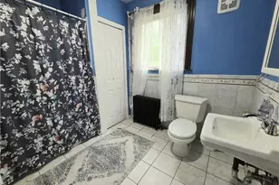 1844 Broad St, Cranston, RI 02905 - Photo 21