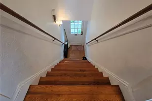 1844 Broad St, Cranston, RI 02905 - Photo 19
