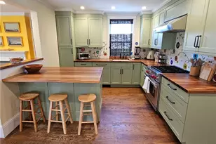 209 Coggeshall Ave, Newport, RI 02840 - Photo 15