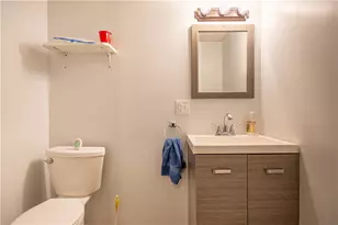 84 Harvard St, Cranston, RI 02920 - Photo 29