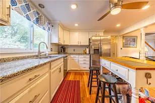 84 Harvard St, Cranston, RI 02920 - Photo 15