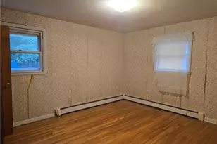 103 Windward Dr, Portsmouth, RI 02871 - Photo 7
