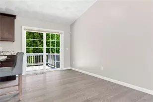 17 Ostend St, Johnston, RI 02919 - Photo 13