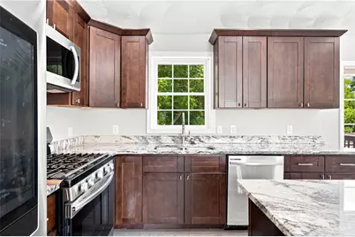 17 Ostend Street, Johnston, RI 02919 - Photo 11