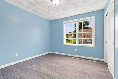 17 Ostend Street, Johnston, RI 02919 - Photo 15