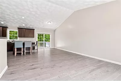 17 Ostend Street, Johnston, RI 02919 - Photo 7