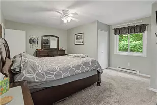 494 Round Hill Ct, Warwick, RI 02886 - Photo 17
