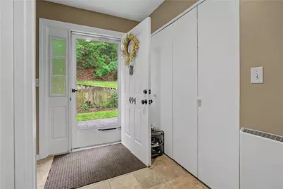 494 Round Hill Court #494, Warwick, RI 02886 - Photo 5