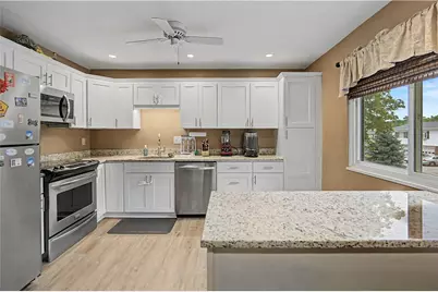 494 Round Hill Court #494, Warwick, RI 02886 - Photo 11