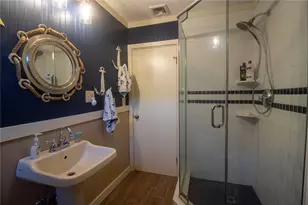 122 Elton Cir, Cranston, RI 02921 - Photo 33