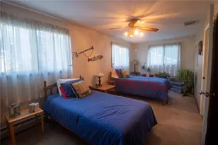 122 Elton Cir, Cranston, RI 02921 - Photo 29