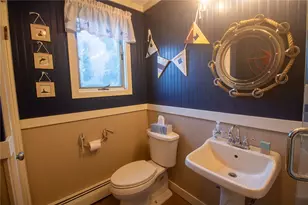 122 Elton Cir, Cranston, RI 02921 - Photo 31