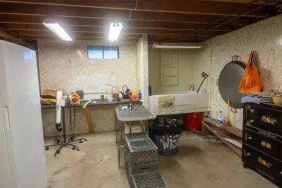 122 Elton Circle, Cranston, RI 02921 - Photo 15