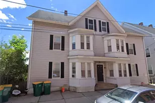 37 Mechanic Ave, Woonsocket, RI 02895 - Photo 1