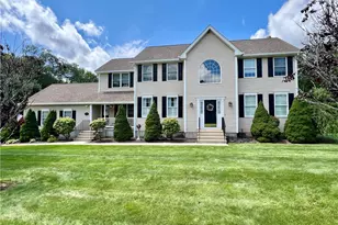 35 East Lantern Rd, Smithfield, RI 02917 - Photo 1
