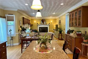 35 East Lantern Rd, Smithfield, RI 02917 - Photo 9