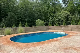 35 East Lantern Rd, Smithfield, RI 02917 - Photo 41