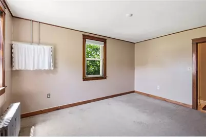 247 West Main Road, Middletown, RI 02842 - Photo 37