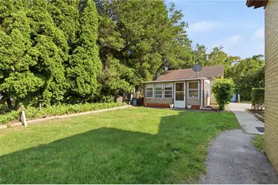 247 West Main Road, Middletown, RI 02842 - Photo 23