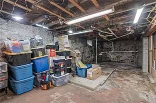146 Sterry St, Pawtucket, RI 02860 - Photo 43