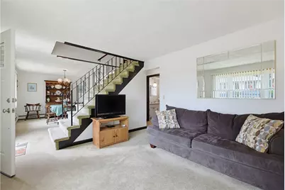 11 Lynde Street, Providence, RI 02908 - Photo 15