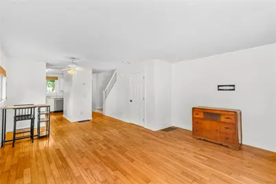 30 Noel Court, South Kingstown, RI 02879 - Photo 9