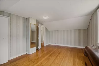 26 Freebody Street, Newport, RI 02840 - Photo 15