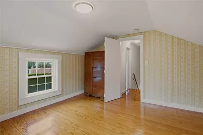 26 Freebody Street, Newport, RI 02840 - Photo 21