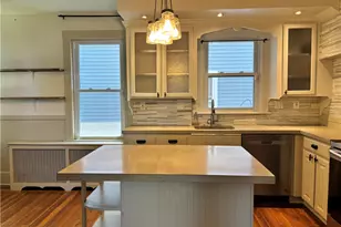 5 Ellwood Pl, Newport, RI 02840 - Photo 11