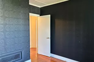 5 Ellwood Pl, Newport, RI 02840 - Photo 23