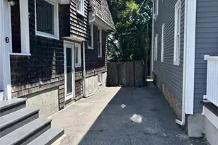 5 Ellwood Pl, Newport, RI 02840 - Photo 3