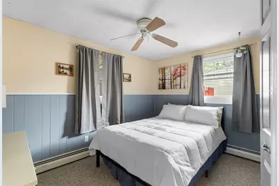 8 Hampden Road, Bristol, RI 02809 - Photo 13