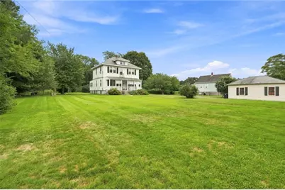 334 Middle Highway, Barrington, RI 02806 - Photo 45