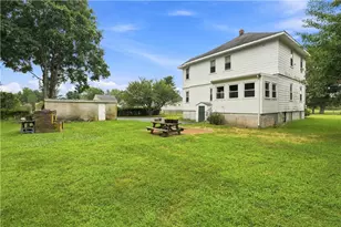 334 Middle Hwy, Barrington, RI 02806 - Photo 41
