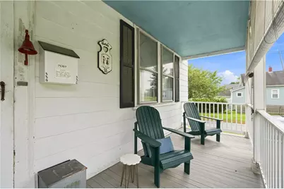 334 Middle Highway, Barrington, RI 02806 - Photo 5