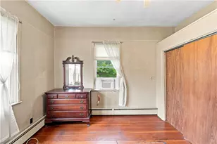 334 Middle Hwy, Barrington, RI 02806 - Photo 27