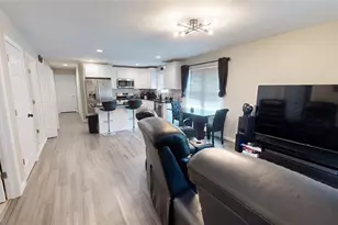 39 Derry St, Providence, RI 02908 - Photo 1