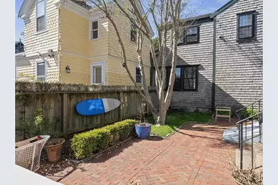 31 Thames Street, Newport, RI 02840 - Photo 19