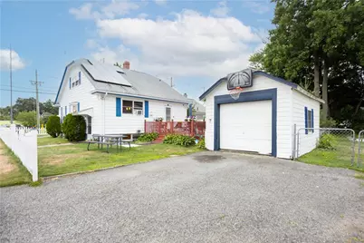 108 York Avenue, Pawtucket, RI 02860 - Photo 3