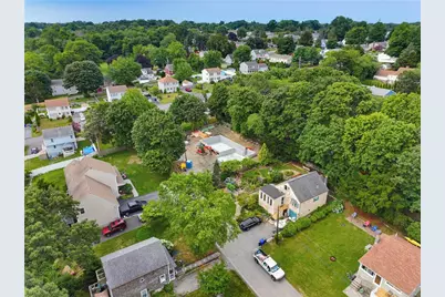 7 Broadview Avenue, Bristol, RI 02809 - Photo 17