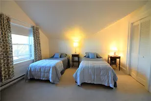35 Chastellux Ave, Newport, RI 02840 - Photo 15