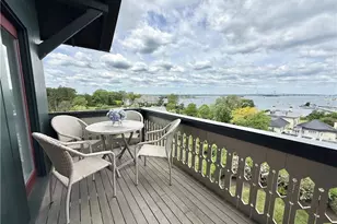 35 Chastellux Ave, Newport, RI 02840 - Photo 7