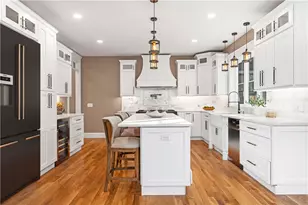 140 S Pier Rd, Narragansett, RI 02882 - Photo 11