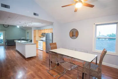 13 Island Avenue, Portsmouth, RI 02871 - Photo 5
