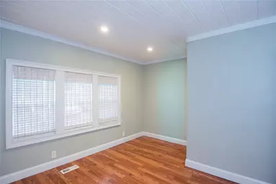 13 Island Avenue, Portsmouth, RI 02871 - Photo 15